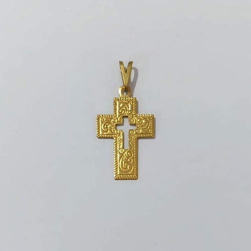 PINGENTE NO BRUTO PRONTO PARA O BANHO -(00056) PINGENTE CRUCIFIXO DESENHADO - TAMANHO: 13X20MM - PESO: 0,5GR - BRU23984