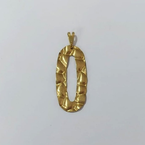 PINGENTE NO BRUTO PRONTO PARA O BANHO -(E1922) PINGENTE MARTELADO OVAL - TAMANHO: 13X30MM - PESO: 1,0GR - BRU23988