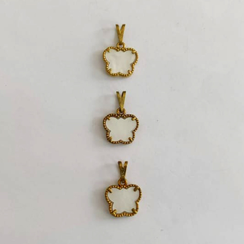 PINGENTE NO BRUTO PRONTO PARA O BANHO - KIT COM 3 PINGENTES BORBOLETA TIPO VAN CLEEF EM RESINA MADRE PÉROLA 10MM - PESO TOTAL 2GR - BRU24271