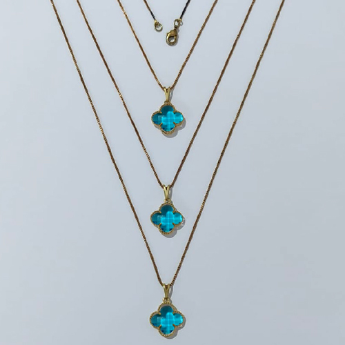 GARGANTILHA NO BRUTO PRONTA PARA O BANHO - KIT COM 3 CORRENTES VENEZIANAS 45CM E PINGENTES TIPO VAN CLEEF VIDRO AZUL 15MM - PESO TOTAL 9GR - BRU24311