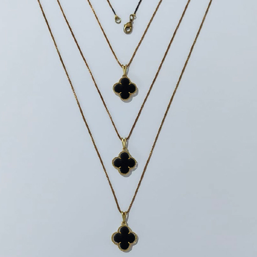 GARGANTILHA NO BRUTO PRONTA PARA O BANHO - KIT COM 3 CORRENTES VENEZIANAS 45CM E PINGENTES TIPO VAN CLEEF EM RESINA PRETA 15MM - PESO TOTAL 8,4GR - BRU24318