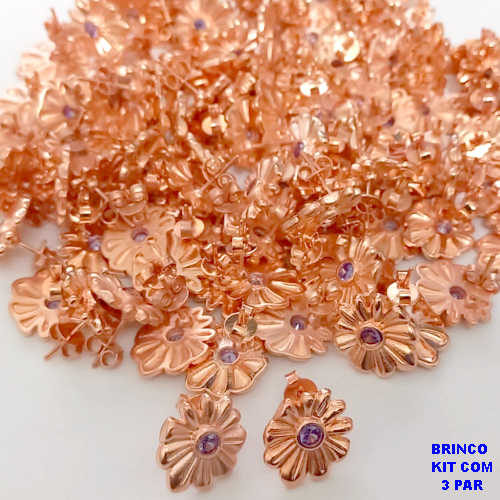 BRINCO NO BRUTO PRONTO PARA O BANHO(CRIS)(CX153) - * KIT COM 3 PAR DE BRINCO DE PINO * COM BASE DE PINO COM UMA PEDRA DE ZIRCÔNIA LILAZ DE 4MM TAMANHO DO BRINCO 10X10MM - PESO TOTAL 2,2GR(peso do par) - BRU24342