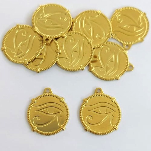 ACESSÓRIO NO BRUTO PRONTO PARA O BANHO - (4686) (CX.72) PINGENTE OLHO DE HORUS 20MM - COMPOSIÇÃO: 100% LATÃO - PESO TOTAL 2,0GR - BRU24421