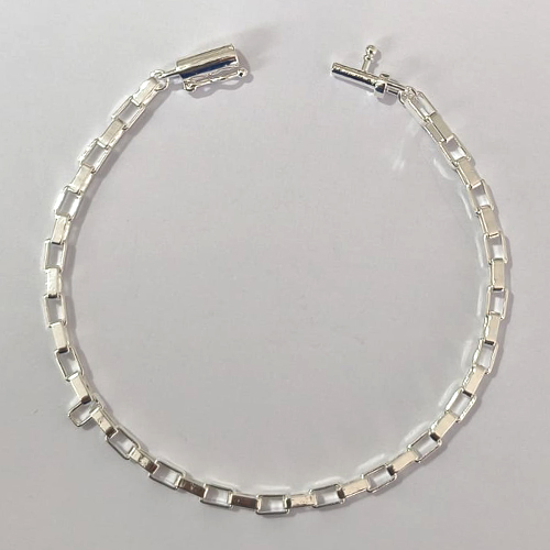 PULSEIRA FOLHEADA A PRATA COM 50 MILÉSIMOS + VERNIZ DIAMOND - PULSEIRA TIJOLINHO - TAMANHO 21CM COM FECHO CANHÃO- PRA869