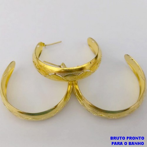 BRINCO NO BRUTO PRONTO PARA O BANHO(CX160)- BRINCO DE ARGOLA 100% LATÃO DE 3,5CM )- PESO TOTAL 7.6GR - BRU24734