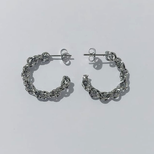 BRINCO EM AÇO INOXIDÁVEL - BRINCO ARGOLA ENTRELAÇADA 4,5X24MM (ARGI0426) - COMPOSIÇÃO: AÇO INOXIDÁVEL - AÇO2244