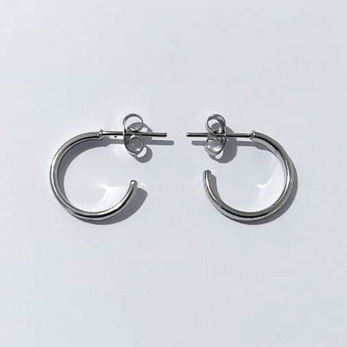 BRINCO EM AÇO INOXIDÁVEL - (CX.145) BRINCO ARGOLA 2X15MM (ARGI0181) - COMPOSIÇÃO: AÇO INOXIDÁVEL - AÇO2245