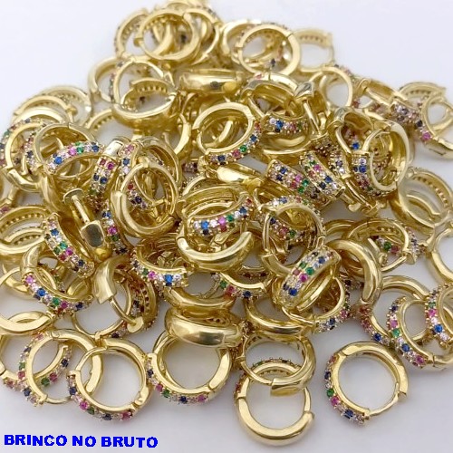 BRINCO NO BRUNTO PRONTO PARA O BANHO(CX166) -BRINCO ARGOLINHA DE PRESSÃO(TRANQUETA)TODA CRAVEJADA COM DUAS FILEIRA DE ZIRCONIA) PESO DO PAR 1.7GR - TAMANHO 12MM - BRU24892