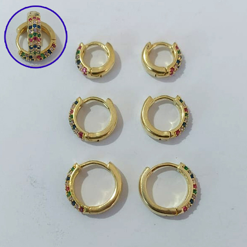 BRINCO NO BRUTO PRONTO PARA O BANHO LATÃO - TRIO DE BRINCOS REDONDOS 3 FILEIRAS MICRO ZIRCÔNIAS COLORIDAS - TAMANHOS - 14/12/10MM - PESO TOTAL 5,5GR - BRU30008