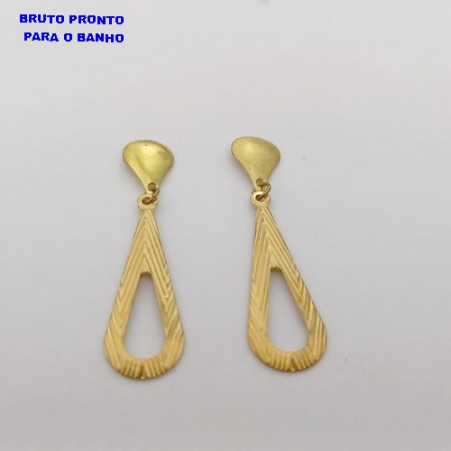 BRINCO NO BRUTO PRONTO PARA O BANHO(CX168)BRINCO COM UMA GOTA DE 3X1CM (100% LATÃO) (COM BASE DE PINO (PESO 1.7GR - BRU25009