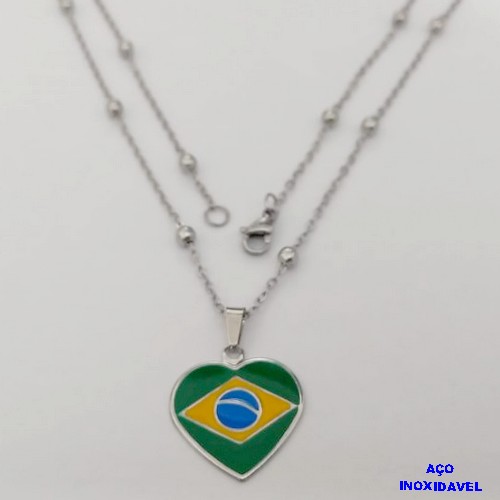 GARGANTILHA EM AÇO INOXIDAVEL COM PINGENTE BANDEIRA DO " BRASIL " RESINADA EM FORMA DE CORAÇÃO DE 20MM(2CM " ( TAMANHO 60CM) " AÇO3042