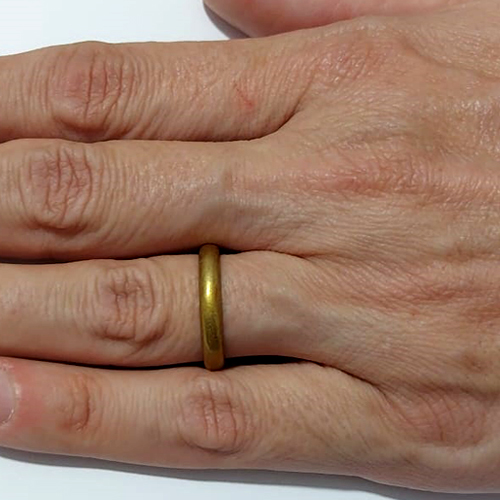 ANEL NO BRUTO PRONTO PARA O BANHO - ANEL AJUSTÁVEL - PESO MÉDIO: 1,5GR - COMPOSIÇÃO: 100% LATÃO - ANEL000551