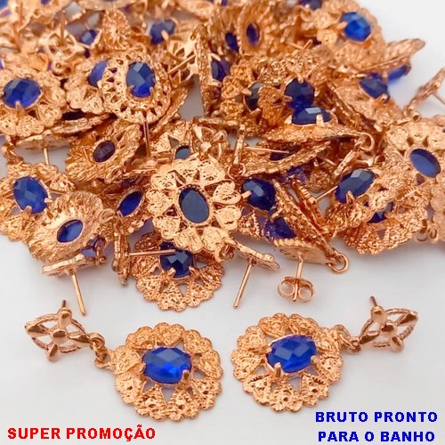 BRINCO NO BRUTO PRONTO PARA O BANHO (CX170)(BAIXA FUSÃO) BRINCO REDONDO DE 2CM COM PEDRA AZUL (PESO TOTAL 3.9GR) BRU25103