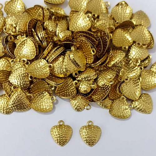 ACESSÓRIO NO BRUTO PRONTO PARA O BANHO - (V4030) ACESSÓRIO CORAÇÃO 10MM - PESO TOTAL 0,4GR - COMPOSIÇÃO: 100% LATÃO - BRU0003842