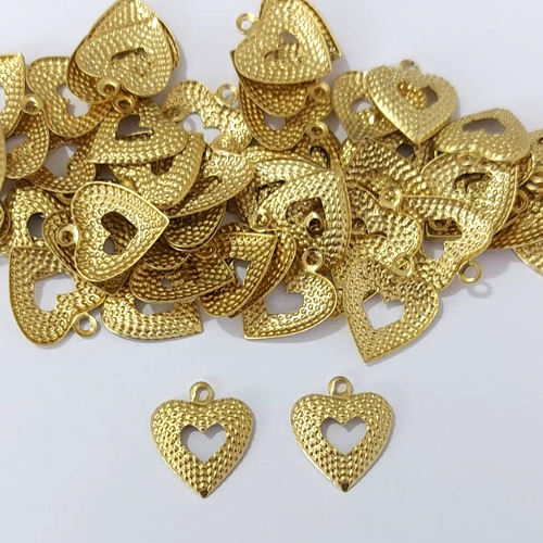 ACESSÓRIO NO BRUTO PRONTO PARA O BANHO - (V4033) ACESSÓRIO CORAÇÃO VAZADO 16MM - PESO TOTAL 0,5GR - COMPOSIÇÃO: 100% LATÃO - BRU0003847