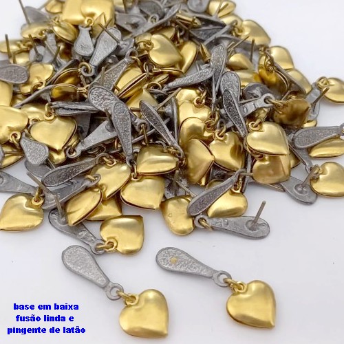 BRINCO NO BRUTO PRONTO PARA O BANHO(CX172)BRINCO COM BASE EM BAIXA FUSÃO E PINGENTE DE LATÃO CORAÇÃO DE 12MM (PESO 1.9GR - BRU25199