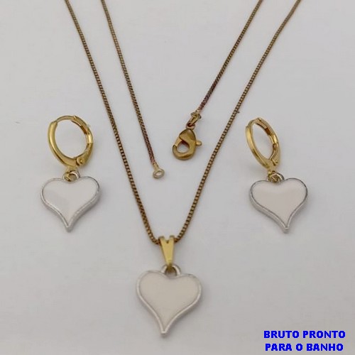 CONJUNTO NO BRUTO PRONTO PARA O BANHO(173)-COM CORRENTE VENEZIANA DE 45CM E PINGENTE DE CORAÇÃO ESMALTADO DE 12MM -( PESO 4.8GR - BRU25242