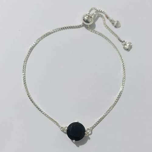 PULSEIRA FOLHEADA A PRATA COM 50 MILÉSIMOS + VERNIZ DIAMOND - PULSEIRA AJUSTÁVEL COM ZIRCÔNIA REDONDA NEGRA 10MM - PRA909