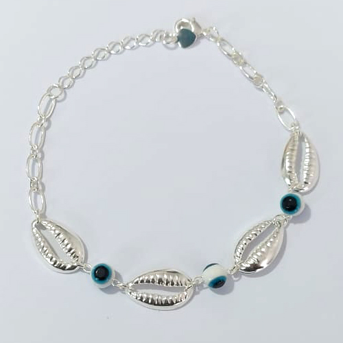 PULSEIRA FOLHEADA A PRATA COM 50 MILÉSIMOS + VERNIZ DIAMOND - PULSEIRA 18CM + EXTENSOR COM OLHOS GREGOS E BUZIOS - PRA910