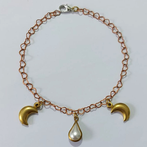 PULSEIRA NO BRUTO PRONTO PARA O BANHO - PULSEIRA COM GOTA EM PÉROLA E LUAS 17CM / PESO 2,6GR / BRU25520