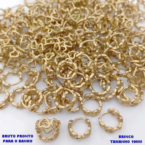 BRINCO NO BRUTO PRONTO PARA O BANHO(CX178) - BRINCO ARGOLINHA DE PRESSÃO REDONDO TODO RM CORAÇÃO - TAMANHO: 10MM - PESO TOTAL 1GR - BRU25448