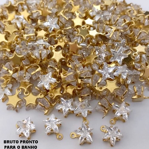 ACESSORIO NO BRUTO PRONTO PARA O BANHO(CX180)-PINGENTE COM PEDRA DE ZIRCONIA EM ESTRELA DE 8MM (BASE EM LATÃO) - PESO TOTAL 0,6GR - BRU25585
