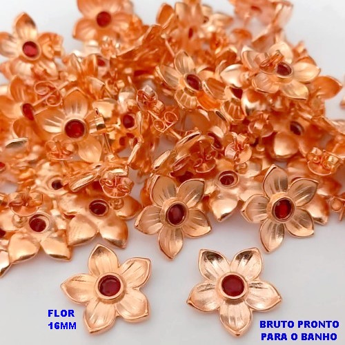 BRINCO NO BRUTO PRONTO PARA O BANHO(CX180) (CRIS) BRINCO TRADICIONAL BASE DE PINO - JA PRONTO PARA O BANHO UMA FLOR DE 16MM )(PEDRA DE ZIRCONIA DE 4MM) (PESO 2.2GR - BRU25605