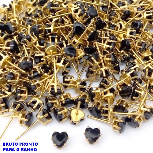 BRINCO NO BRUTO PRONTO PARA O BANHO(pote)- BRINCO DE PINO COM PEDRA DE ZIRCONIA DE 6MM QUADRADA - TAMANHO 6MM - PESO TOTAL 0,6GR - BRU25615