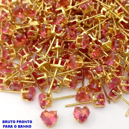 BRINCO NO BRUTO PRONTO PARA O BANHO(pote)- BRINCO DE PINO COM PEDRA DE ZIRCONIA DE 6MM QUADRADA - TAMANHO 6MM - PESO TOTAL 0,6GR - BRU25616