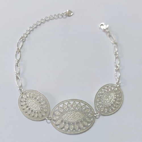 PULSEIRA FOLHEADA A PRATA COM 50 MILÉSIMOS + VERNIZ DIAMOND - PULSEIRA COM ELEMENTOS OVAIS VAZADOS- TAMANHO: 19CM + EXTENSOR - PRA1036