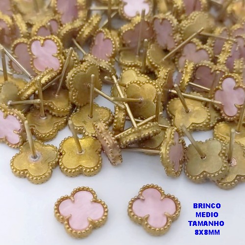 BRINCO NO BRUTO PRONTO PARA O BANHO (pote)  BRINCO DE PINO COM PINGENTE TIPO VAN CLEEF 8x8MM - COMPOSIÇÃO: LATÃO / RESINA - PESO 0,06GR - BRU25756