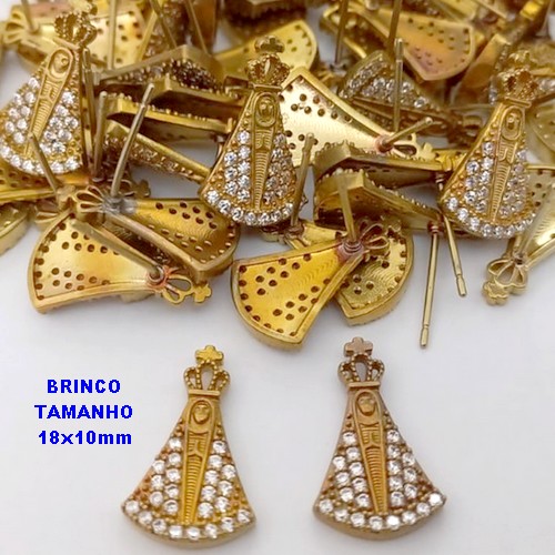 BRINCO NO BRUTO PRONTO PARA O BANHO(CX185)- BRINCO DE PINO CRAVEJADO DE NOSSA SENHORA APRARECIDA)- TAMANHO 18X10MM / PESO TOTAL 2.1GR - BRU25783