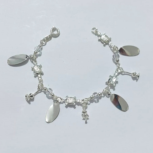 PULSEIRA FOLHEADA A PRATA COM 50 MILÉSIMOS + VERNIZ DIAMOND - PULSEIRA INFANTIL 13CM COM TARTARUGAS - PRA1106