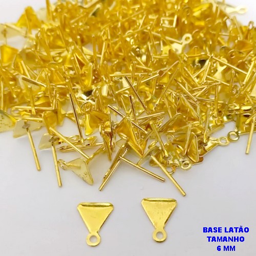 BASE DE BRINCO NO BRUTO PRONTO PARA O BANHO - BASE PARA BRINCO COM PINO TIPO GOTA - TAMANHO 6X6MM PESO DO PAR 0,4GR - (VENDIDA POR PAR) - BRU25897