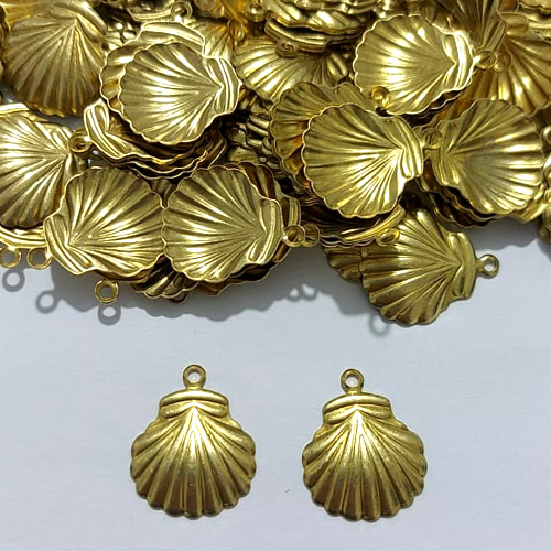 ACESSÓRIO NO BRUTO PRONTO PARA O BANHO - (V3170) CONCHA COM UMA ARGOLINHA 15MM - PESO 0,3GR - COMPOSIÇÃO 100% LATÃO - BRU27006