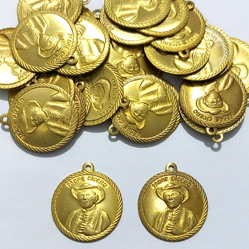 ACESSÓRIO NO BRUTO PRONTO PARA O BANHO - (3.1529A1) MEDALHA PADRE CÍCERO 20MM - PESO 0,5GR - COMPOSIÇÃO 100% LATÃO - BRU27007