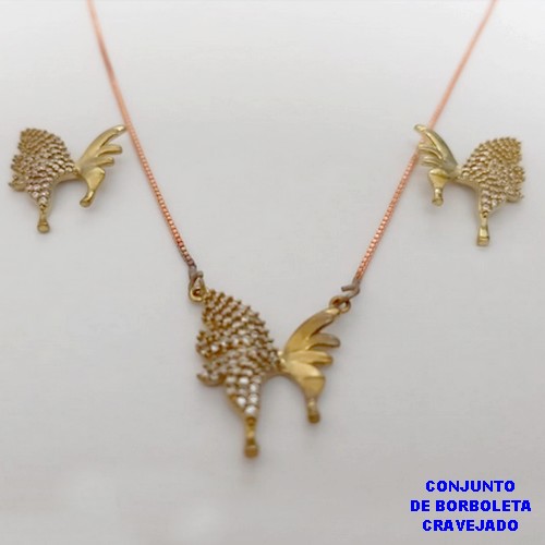 CONJUNTO BRINCO BRUTO PRONTO PARA O BANHO(CX186) - CONJUNTO COM CORRENTE VENEZIANA DE 45CM COM PINGENTE E BRINCO DE BORBOLETA CRAVEJADO (PESO 5.8GR) - BRU25931
