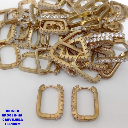 BRINCO NO BRUTO PRONTO PARA O BANHO(CX186) - BASE ARGOLINHA DE PRESSÃO (TRANQUETA)CRAVEJADO COM UMA FILEIRA DE ZIRCONIA 15X10MM(PESO 2.3GR) - BRU25937
