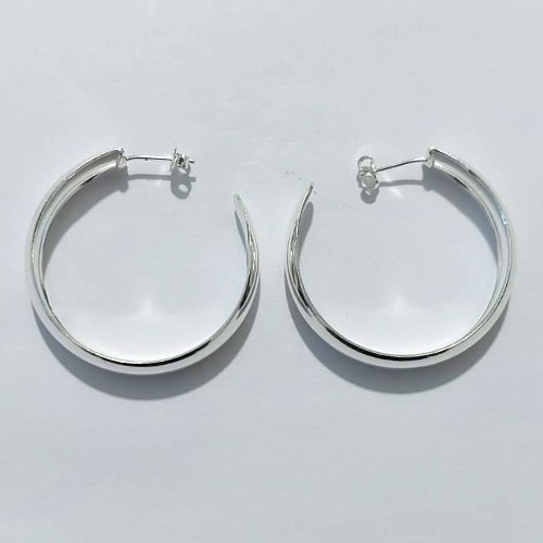 BRINCO FOLHEADO A PRATA COM 50 MILÉSIMOS + VERNIZ DIAMOND - BRINCO ARGOLA 8X40MM - PRA1192