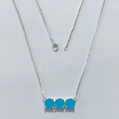 GARGANTILHA FOLHEADA A PRATA COM 50 MILÉSIMOS + VERNIZ DIAMOND - GARGANTILHA COM PINGENTE EM ZIRCÔNIAS AZUIS 26MM - PRA1217