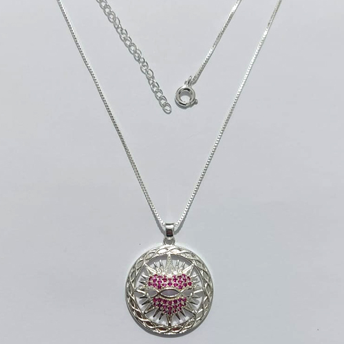 GARGANTILHA FOLHEADA A PRATA COM 50 MILÉSIMOS + VERNIZ DIAMOND - GARGANTILHA COM PINGENTE SOL COM CORAÇÃO COM ZIRCÔNIAS ROSAS 25MM - PRA1227