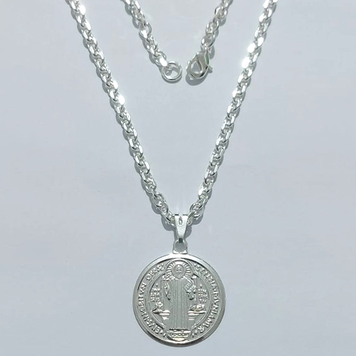GARGANTILHA FOLHEADA A PRATA COM 50 MILÉSIMOS + VERNIZ DIAMOND - GARGANTILHA COM PINGENTE MEDALHA SÃO BENTO 25MM PRA1234