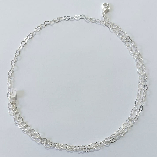CORRENTE FOLHEADA A PRATA COM 50 MILÉSIMOS + VERNIZ DIAMOND - CORRENTE CORAÇÃO - TAMANHO: 45CM - PRA1243