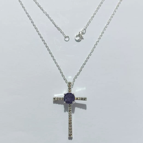 GARGANTILHA FOLHEADA A PRATA COM 50 MILÉSIMOS + VERNIZ DIAMOND - GARGANTILHA CORRENTE 45CM E PINGENTE CRUCIFIXO COM ZIRCÔNIAS 38MM - PRA1294