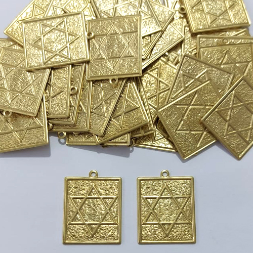 ACESSÓRIO NO BRUTO PRONTO PARA O BANHO - (3.2301A1) (CX.115) PLACA ESTRELA DE DAVI 22X28MM - PESO 2,4GR - BRU31004