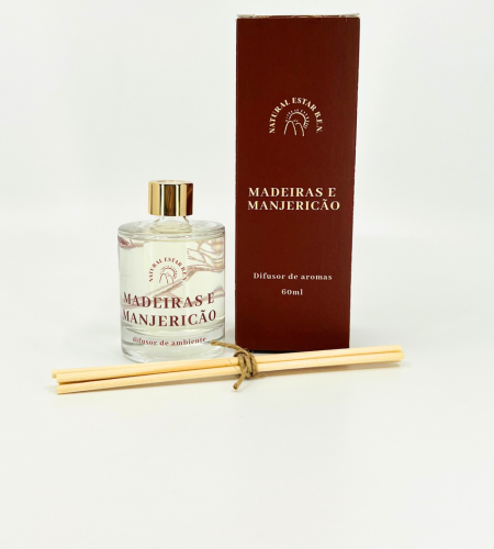 PERFUME PARA AMBIENTE COM VARETAS MADEIRAS E MANJERICÃO