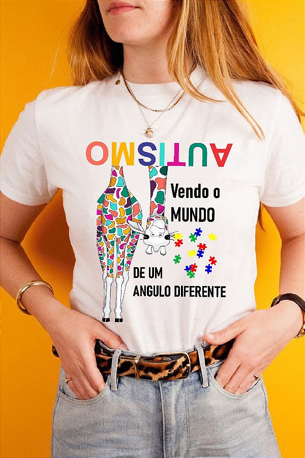 Camisa Autismo Girafa Ângulo DIferente