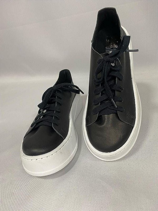 TENIS SANTA LOLLA COURO LOOK- PRETO