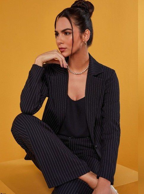 BLAZER RAMO SELVAGEM RISCA DE GIZ - PRETO