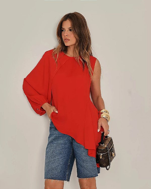 BLUSA KARMANI CREPE ASSIMÉTRICA UMA MANGA